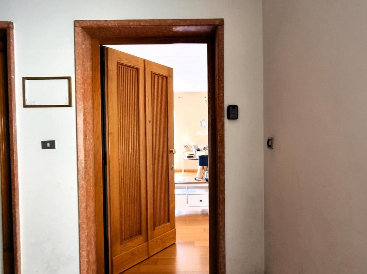Casa Vivaldi Guest House فيرونا المظهر الخارجي الصورة